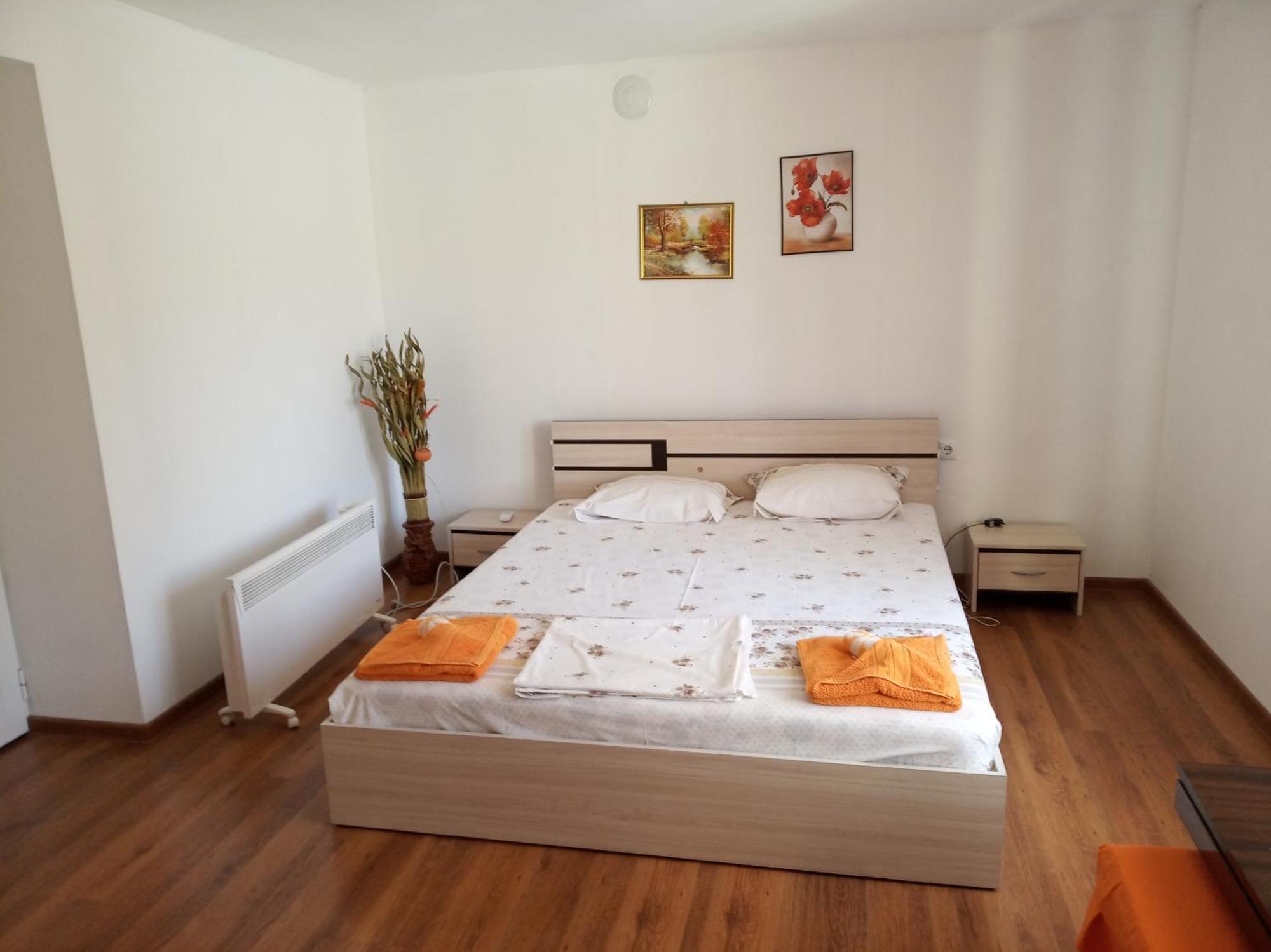 Divna Guest House Krušuna Exteriér fotografie